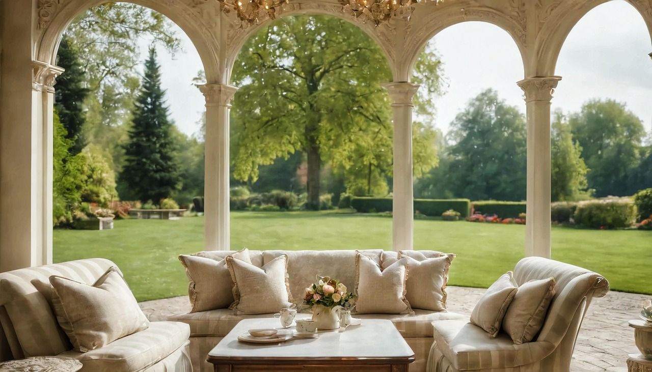 Градински дивани като продължение на уюта от дома